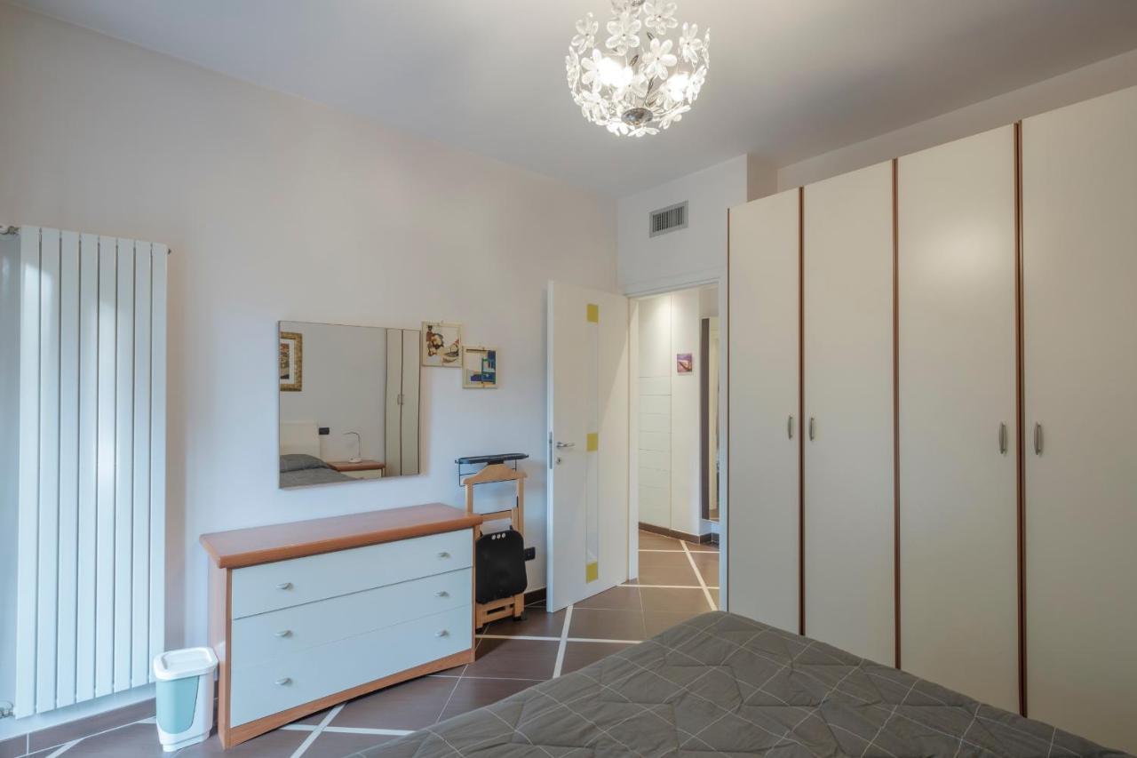 Aura Home Sirmione - 2 Bedrooms Apartment المظهر الخارجي الصورة